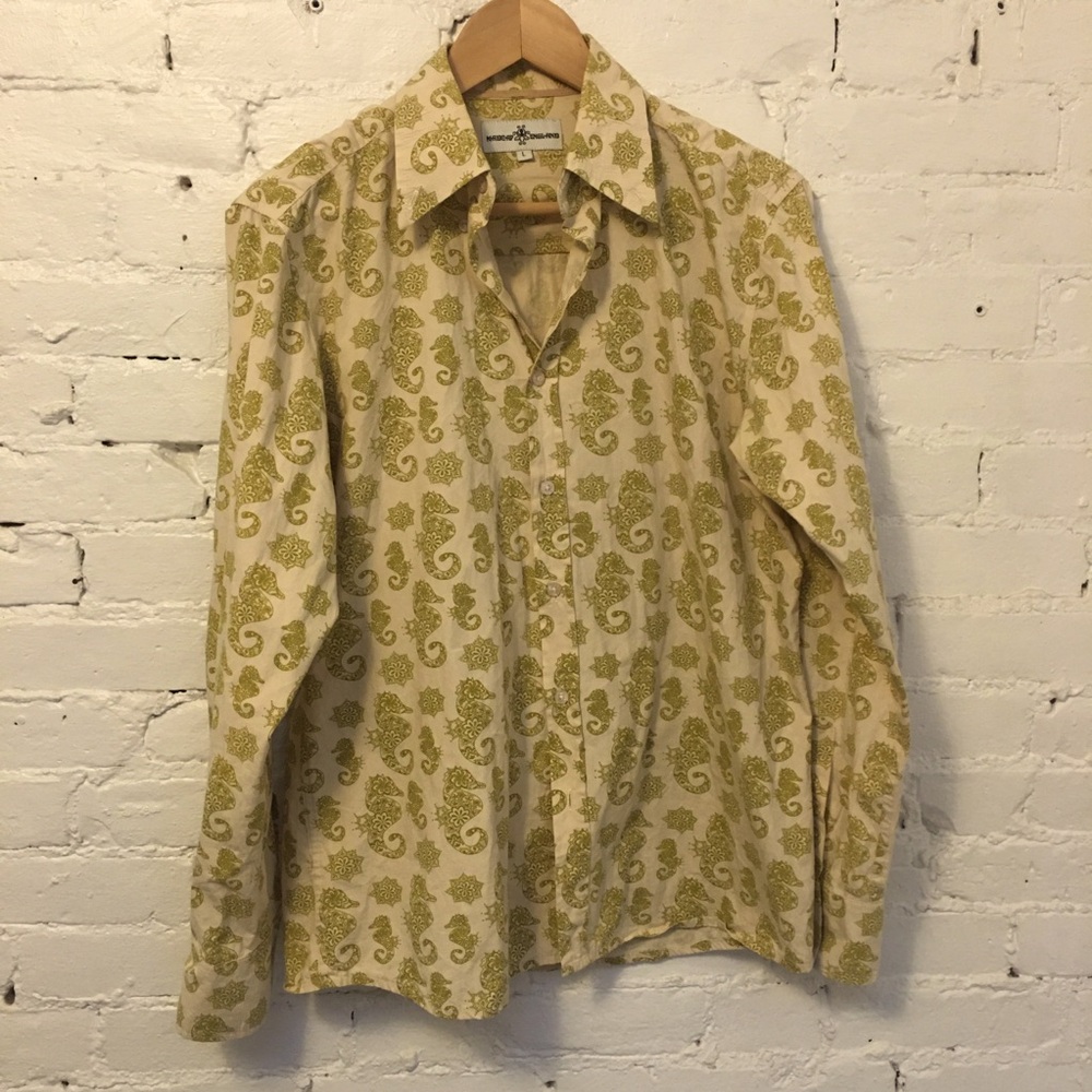 Madcap England men’s buttoned shirt green seahorse print large